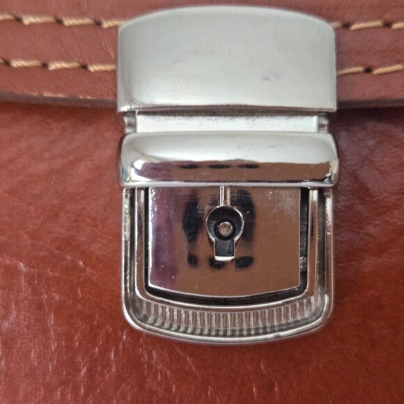 Vintage VERA PELLE Italian Leather Cross Body Handbag - Picture 5 of 9